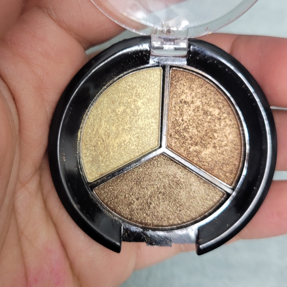 Model Co ST TROPEZ Metallic Eyeshadow Trio